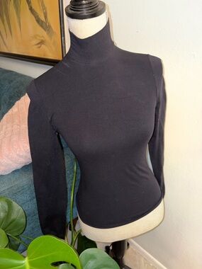 Black Mock Neck Long Sleeve Top - Women